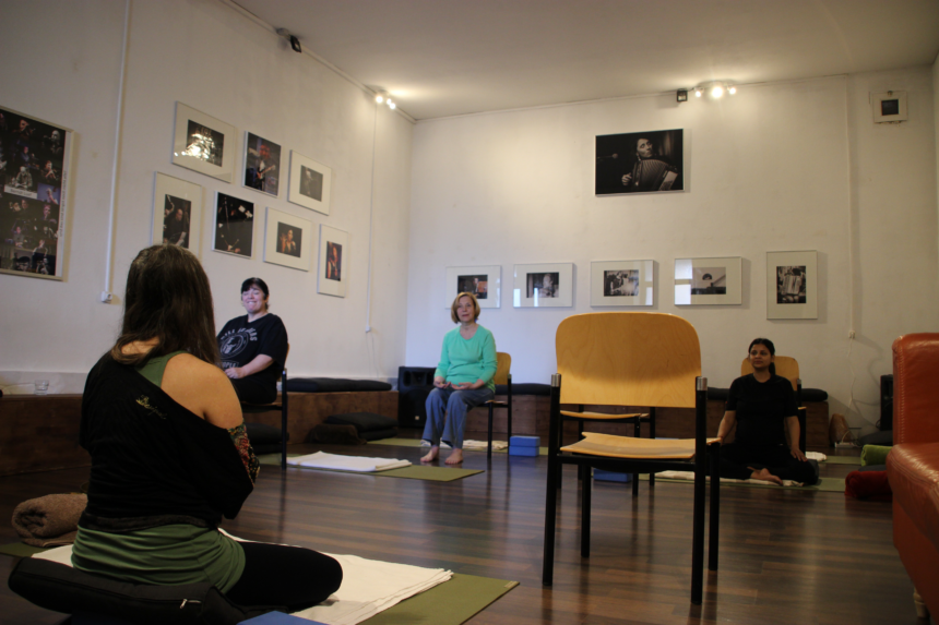 Chair Yoga at Seddwell in Graz